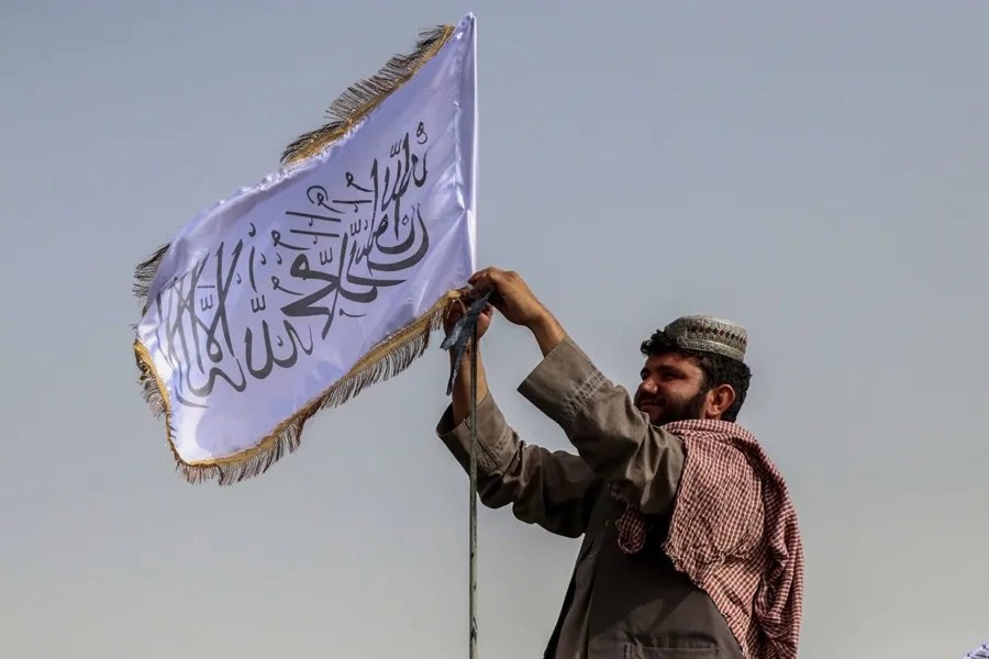 Rusia se convierte en el primer país del mundo en reconocer a los talibanes como gobierno legítimo