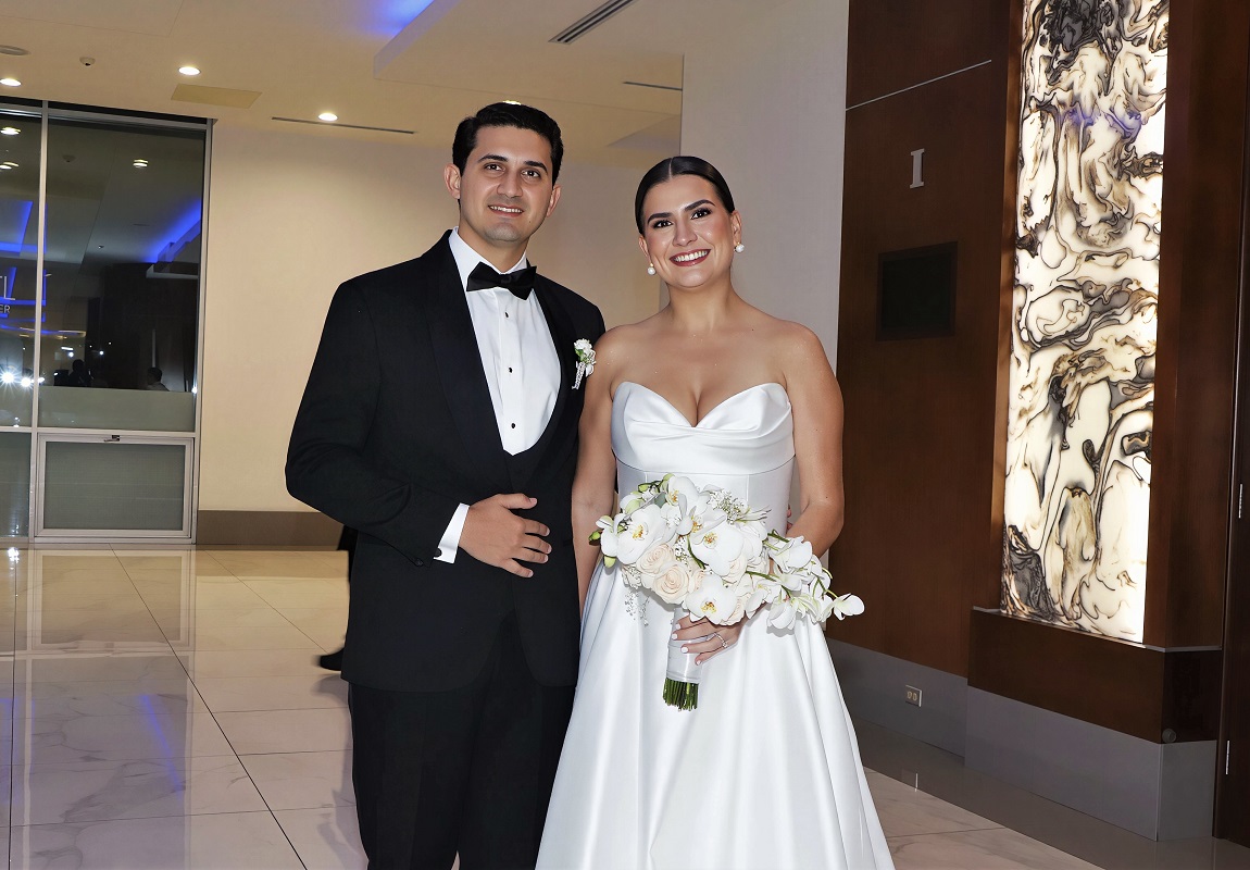 ¡Una noche mágica! La elegante boda de Isabel FloresGómez y Vinicius Bueso