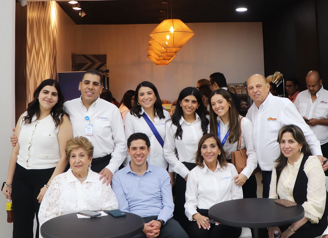 Familia Faraj-Larach.