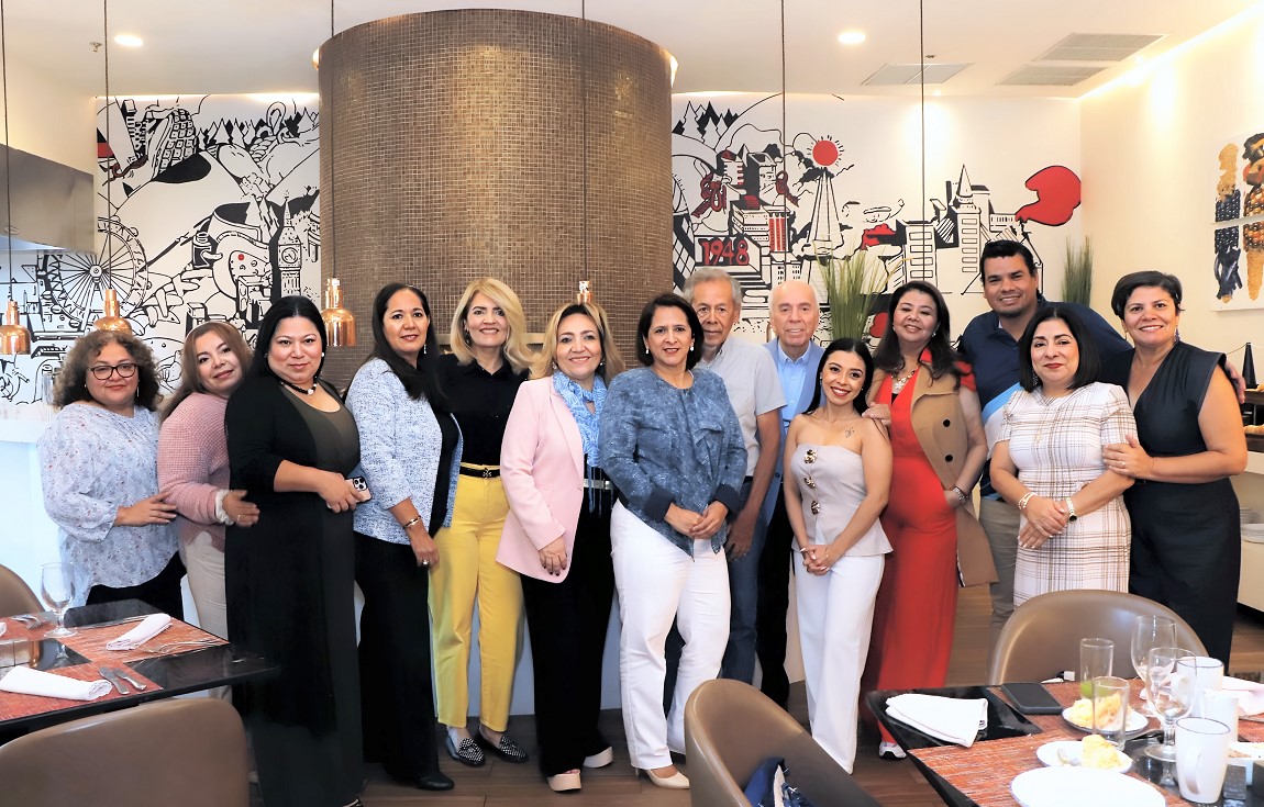 Aguas de San Pedro celebra el Día de Reyes con periodistas locales