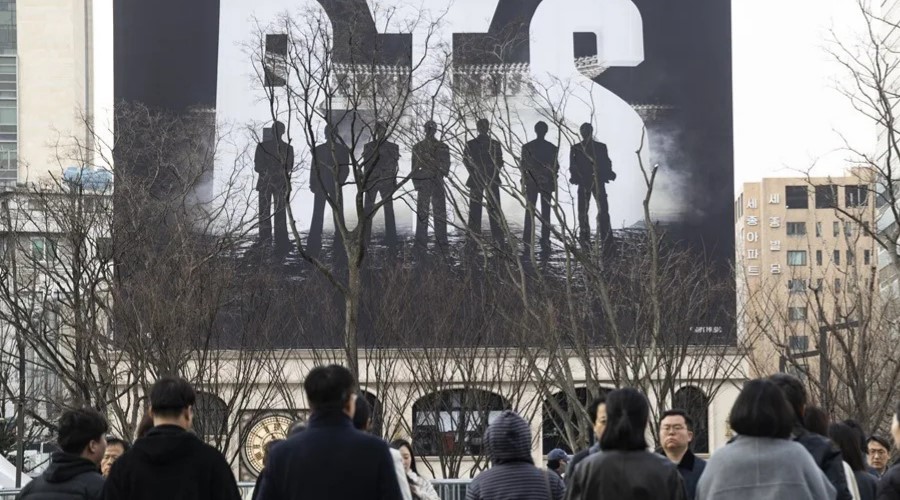 BTS, la realeza del K-pop, pone fin a su pausa musical con el lanzamiento de su álbum ‘Arirang’