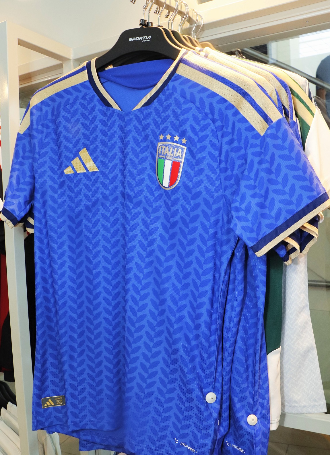 Adidas inaugura su exclusiva Pop-Up Store inspirada en la Copa Mundial de la FIFA™ 2026 en City Mall San Pedro Sula