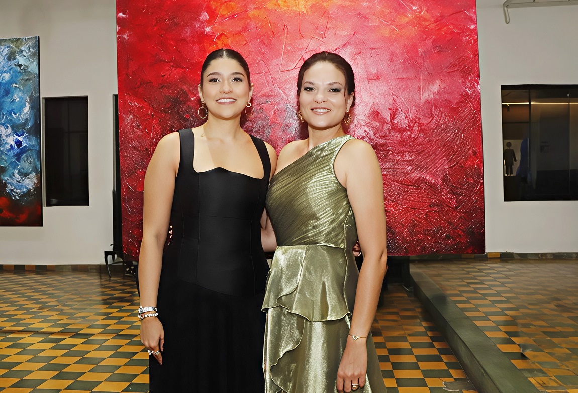 “Dos miradas, un pulso vivo”: El arte abstracto de Nora Buchanan y Andrea Gómez Selman cautiva a San Pedro Sula