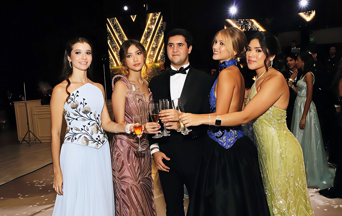 Elegancia y distinción: La espectacular velada de graduación de la SERAN School