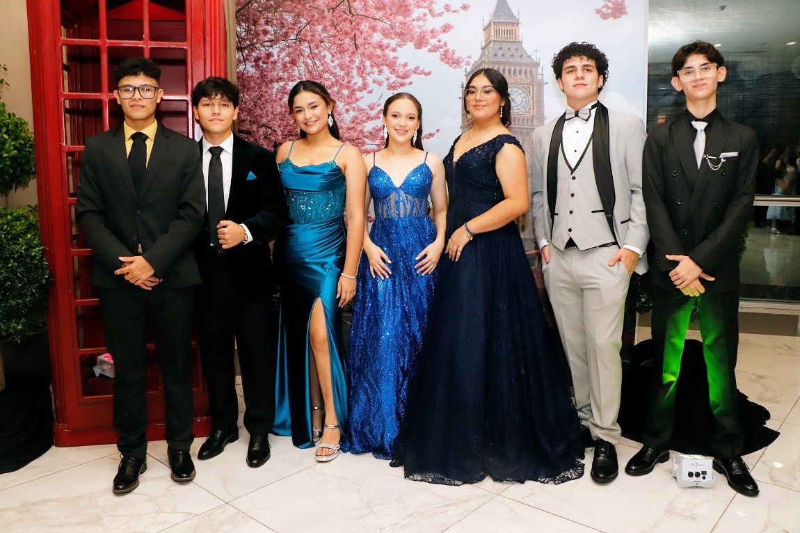 La generación 2026 de la Franciscan School celebra su gala de graduación