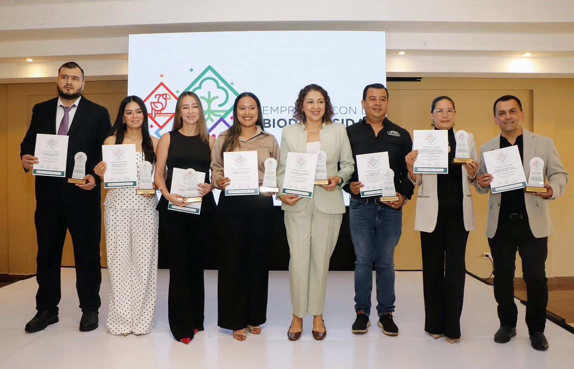 FUNDAHRSE y la Cooperación Alemana entregan la Insignia por la Biodiversidad a empresas comprometidas con el medio ambiente