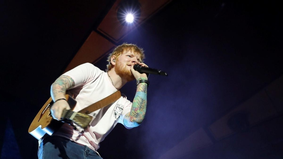 Ed Sheeran rompe el silencio sobre Gaza en pleno concierto tras la renuncia de sus artistas invitados