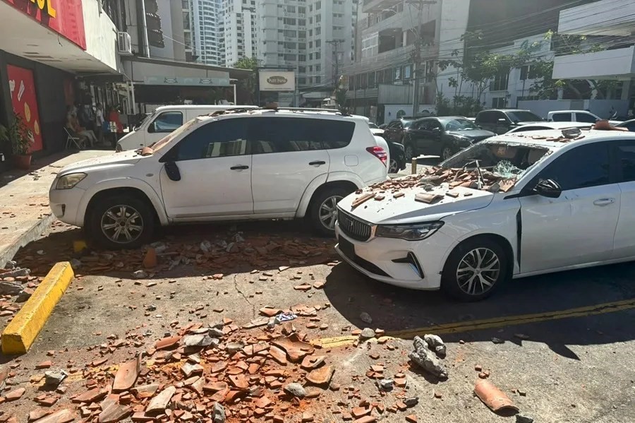 Un potente sismo de magnitud 7,7 sacude Panamá y desata la alerta de tsunami en el Pacífico